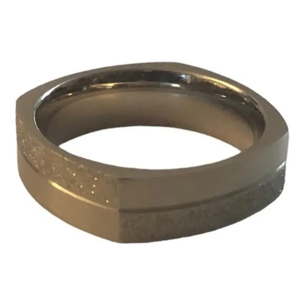 New stainless‎ steel ring size 12